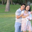 Yan Yun with family