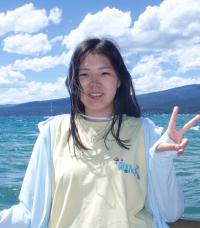 Headshot of Rachel Li.