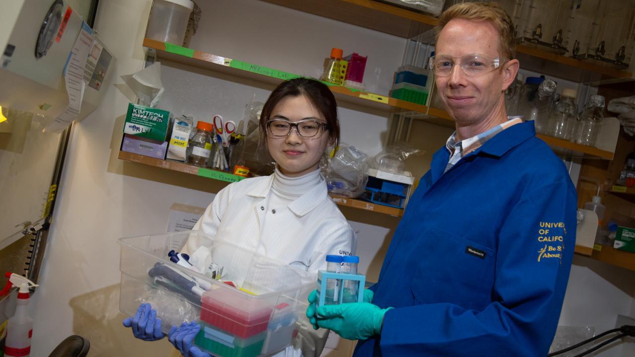 Baskin Research Award Winner Wenzhe Li stands with Assistant Professor Richard McKenney, Department of Molecular and Cellular Biology. Li and McKenney investigate the molecular motor cytoplasmic dynein. David Slipher/UC Davis UC Davis scientists